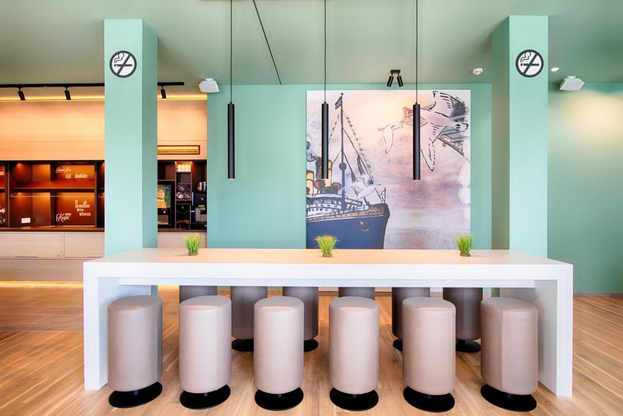 B&B Hotel Wilhelmshaven Bagian luar foto