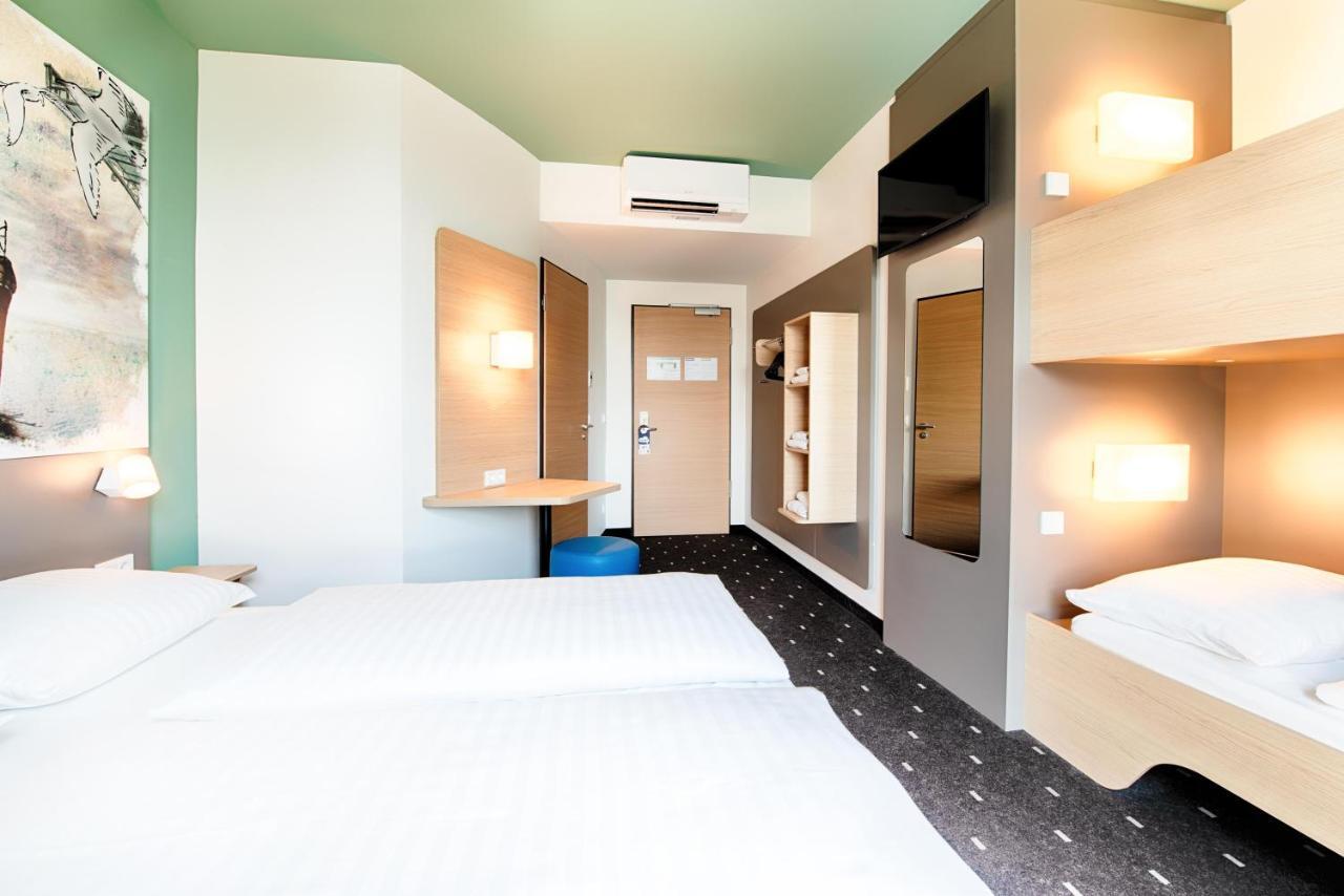 B&B Hotel Wilhelmshaven Bagian luar foto