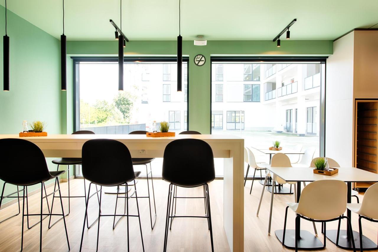 B&B Hotel Wilhelmshaven Bagian luar foto