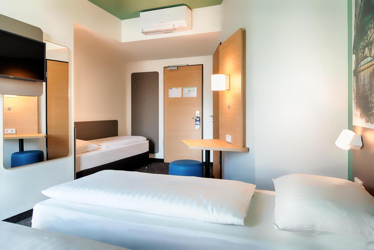 B&B Hotel Wilhelmshaven Bagian luar foto