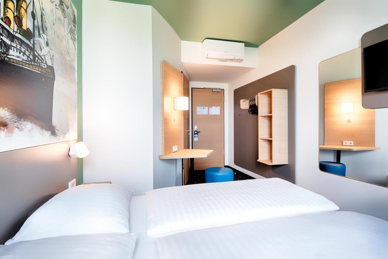 B&B Hotel Wilhelmshaven Bagian luar foto