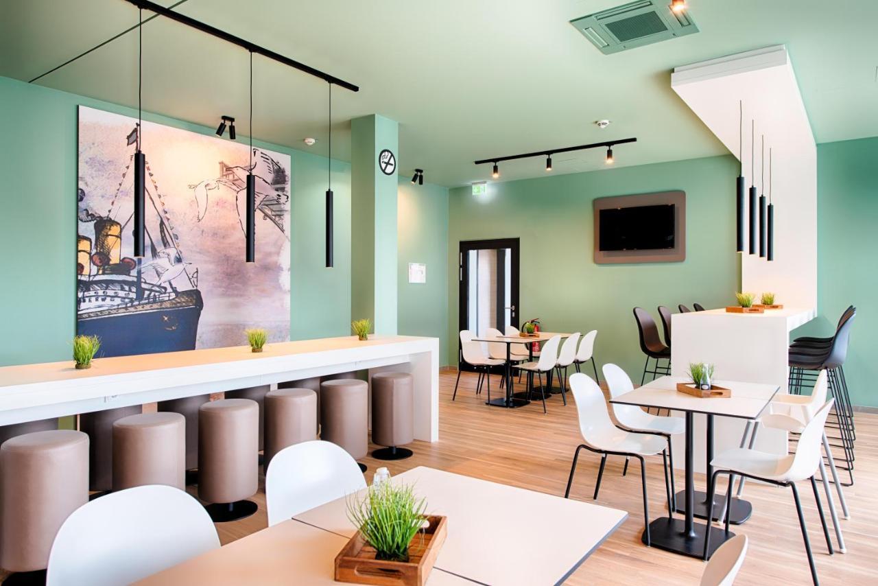 B&B Hotel Wilhelmshaven Bagian luar foto